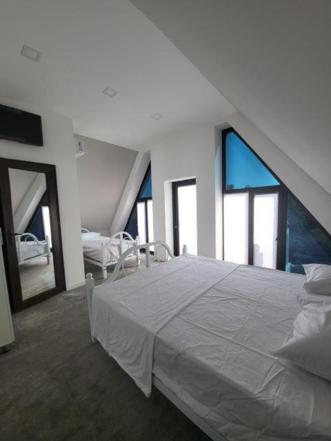 Viva Hotel Gabala With Sauna, Pool, Waterfall And Fireplace Bagian luar foto